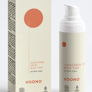 VOONO - Přírodní SPF 30 krém s lehkým krytím – ochrana proti slunci 30 ml